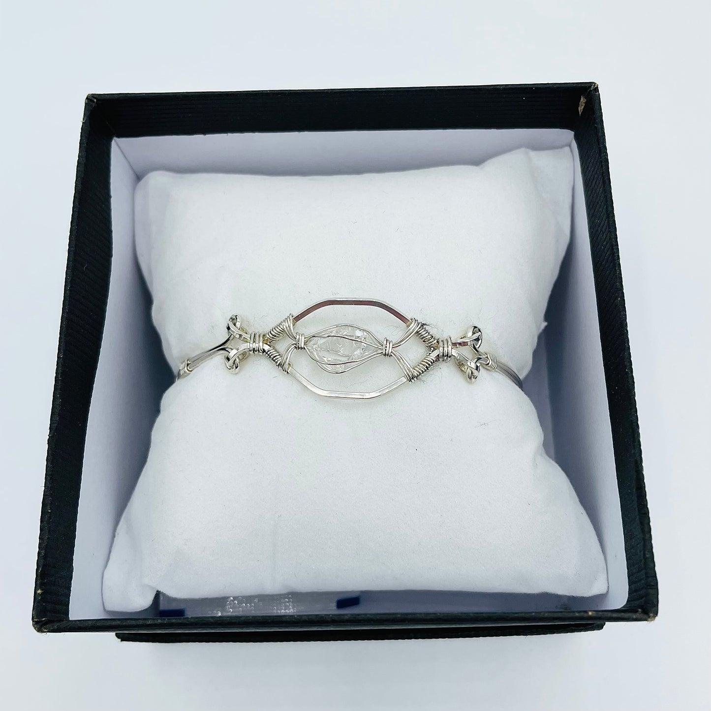 Herkimer Diamond 2.15 Carat, Grade A
Argentium Silver Bracelet
Mind in New York