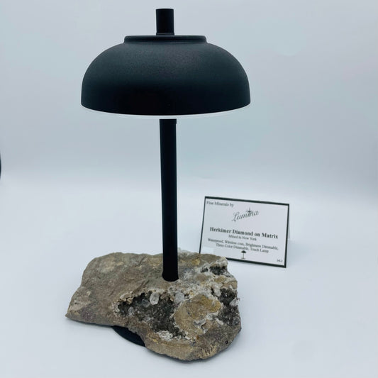 Three Color Dimmable, Touch Lamp,
Waterproof, Wireless (USB), Brightness Dimmable, 
Specimen is a Herkimer Diamond on Matrix
Mined in New York