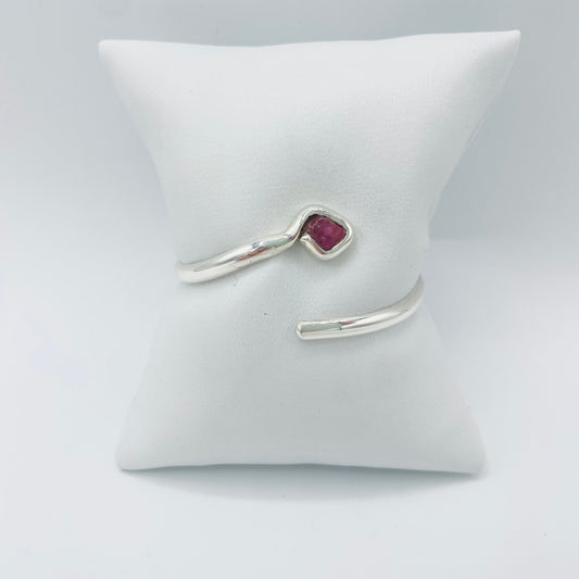 Pink_Tourmaline_Argentium_Silver_Bracelet